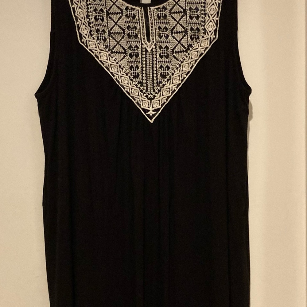 Black Kneelength Dress